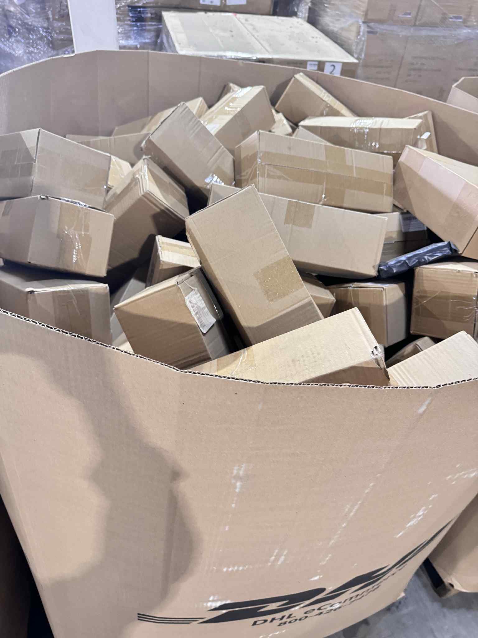 Lowe's Truckload: Home and Kitchen (TMW-1304) Lowe's Truckload: Home and Kitchen (TMW-1304)