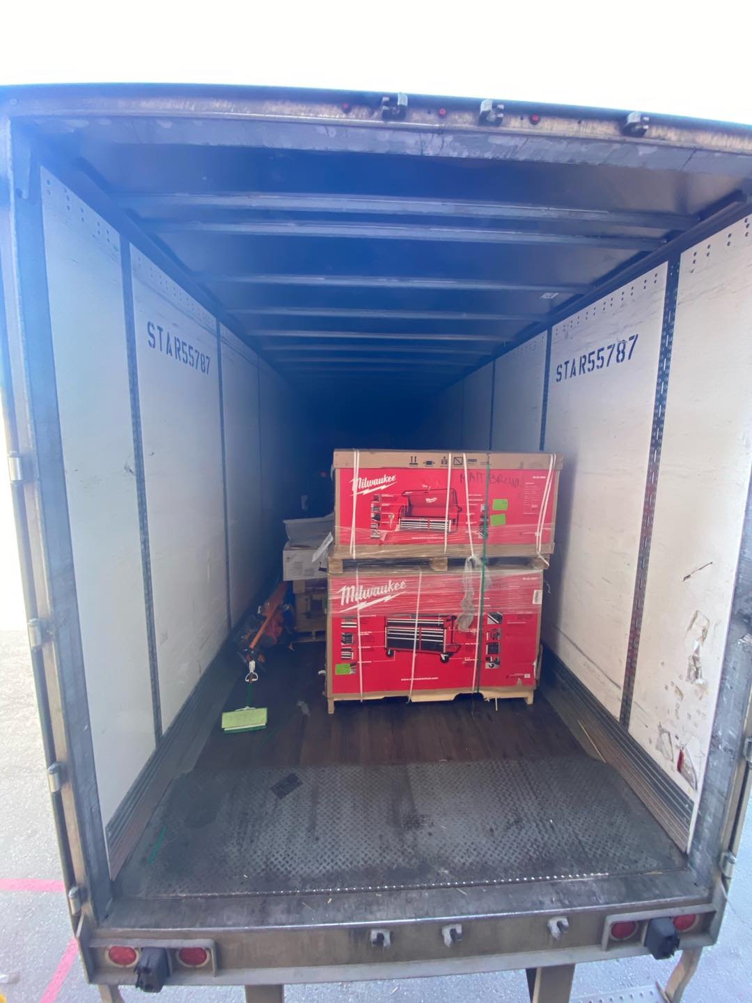 Home Depot Truckload: General Merchandise (TMW-1313) Home Depot Truckload: General Merchandise (TMW-1313)