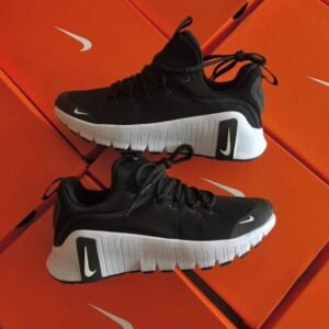 Nike Pallet: 1,000-Unit Lot (TMW-1014)