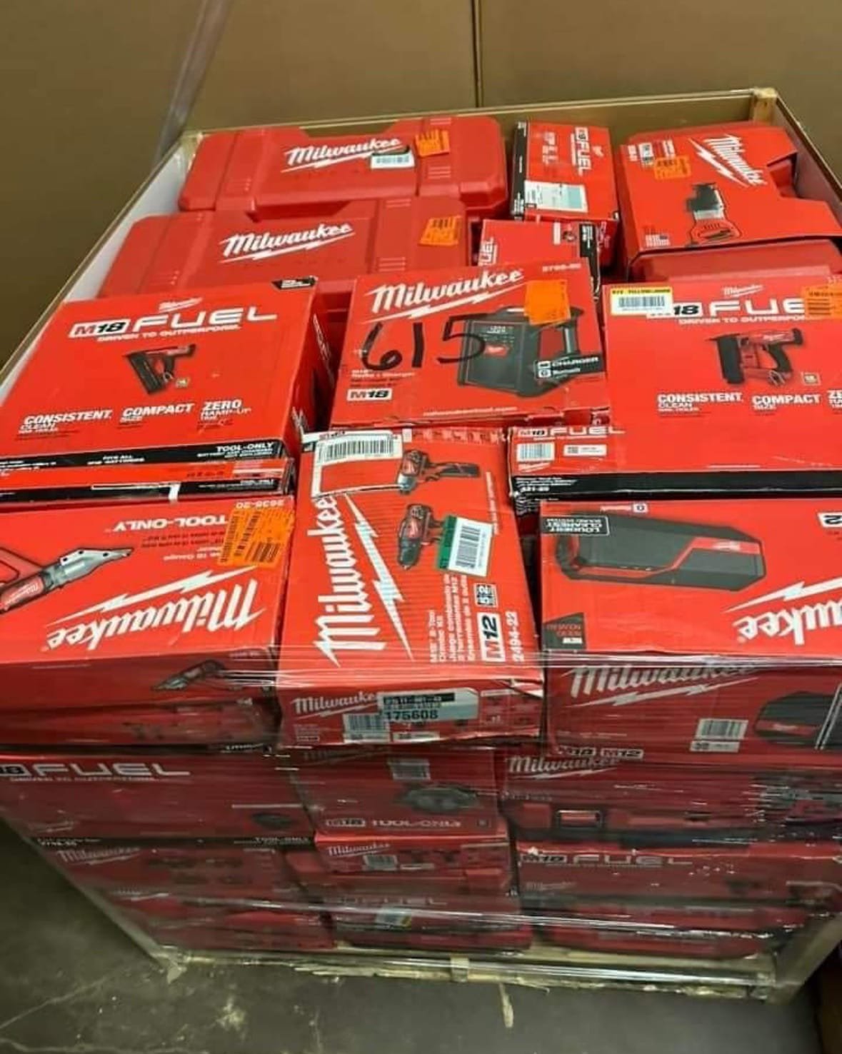 Milwaukee Pallet: 200-Unit Lot (TMW-1117) Milwaukee Pallet: 200-Unit Lot (TMW-1117)