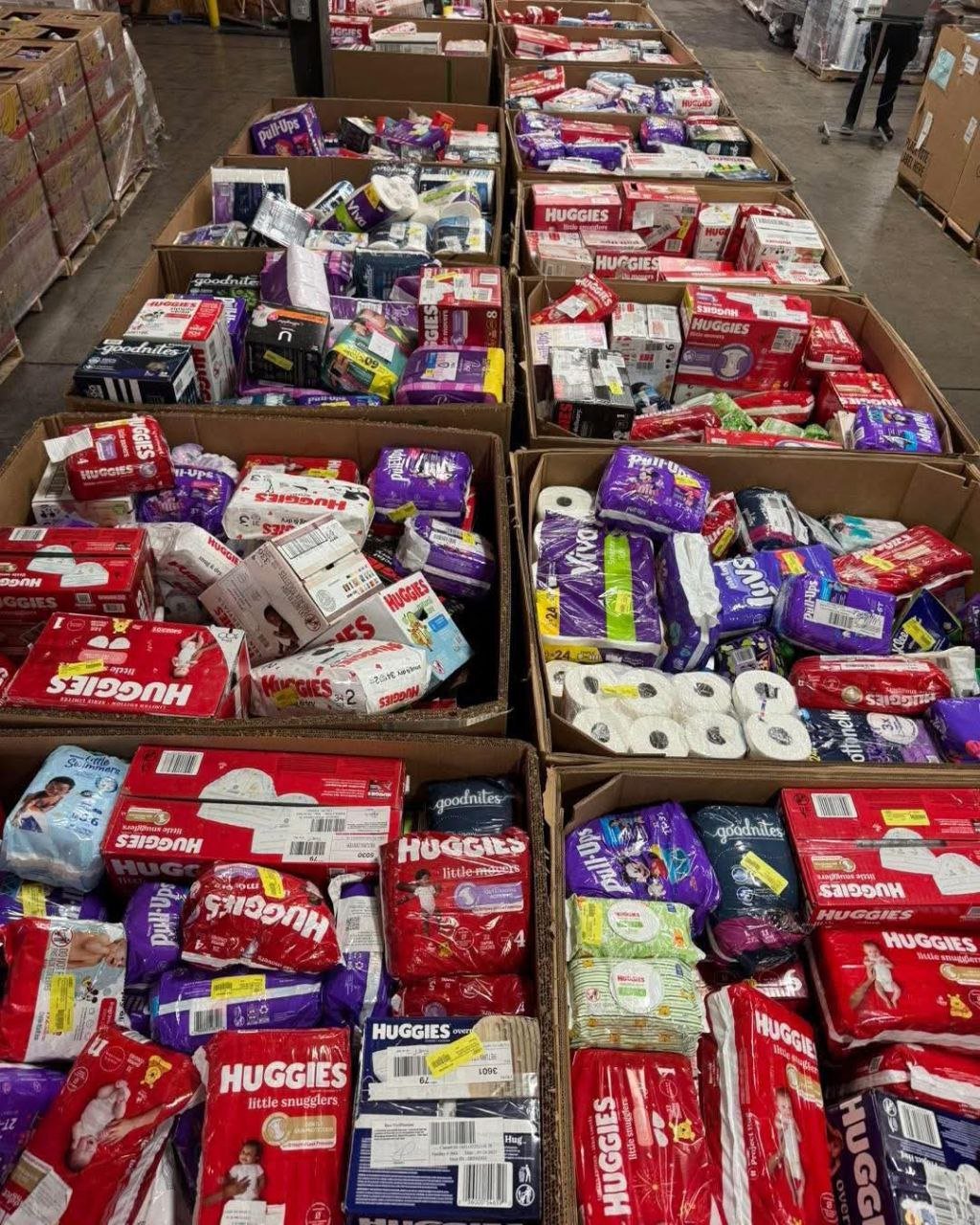 Toys and Baby Pallet: 22-Unit Lot Toys and Baby Pallet: 22-Unit Lot