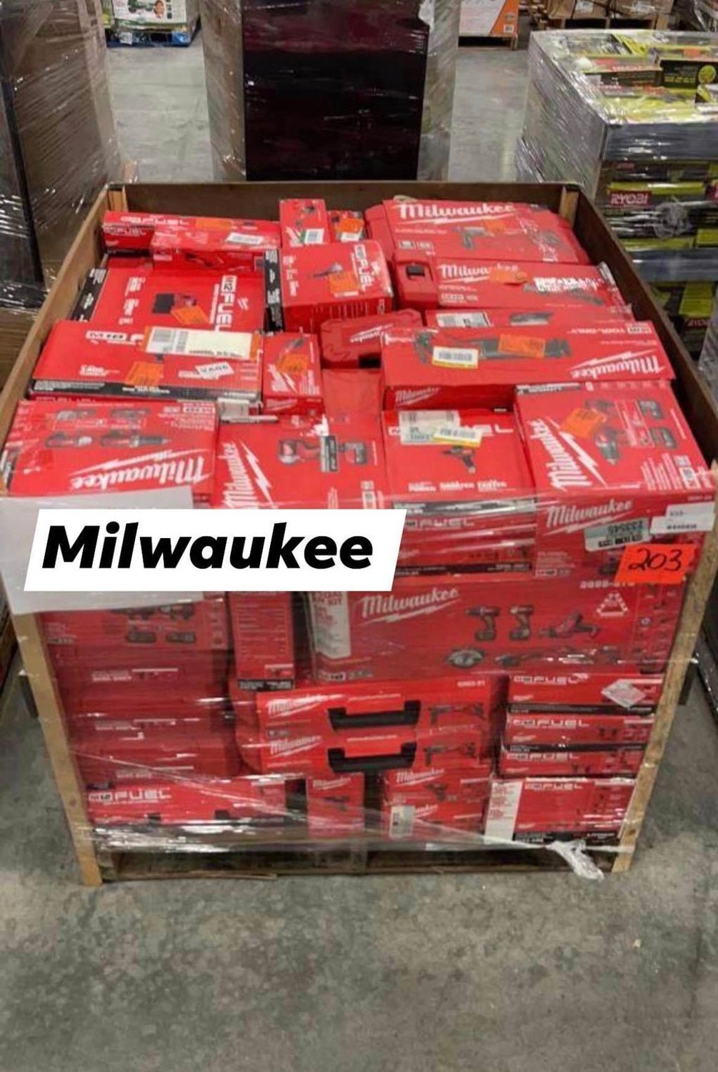 Milwaukee Pallet: 200-Unit Lot (TMW-1125) Milwaukee Pallet: 200-Unit Lot (TMW-1125)