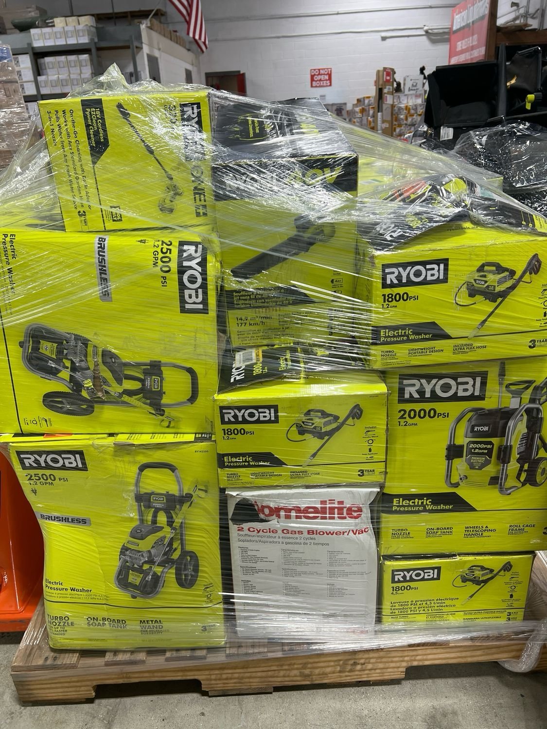 DeWalt Pallet (TMW-1194) DeWalt Pallet (TMW-1194)