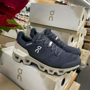 Apparel and Footwear Pallet (TMW-1248)
