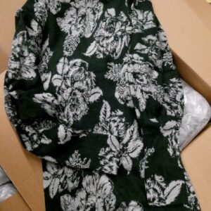 Apparel and Footwear Pallet: 300-Unit Lot (TMW-1255)